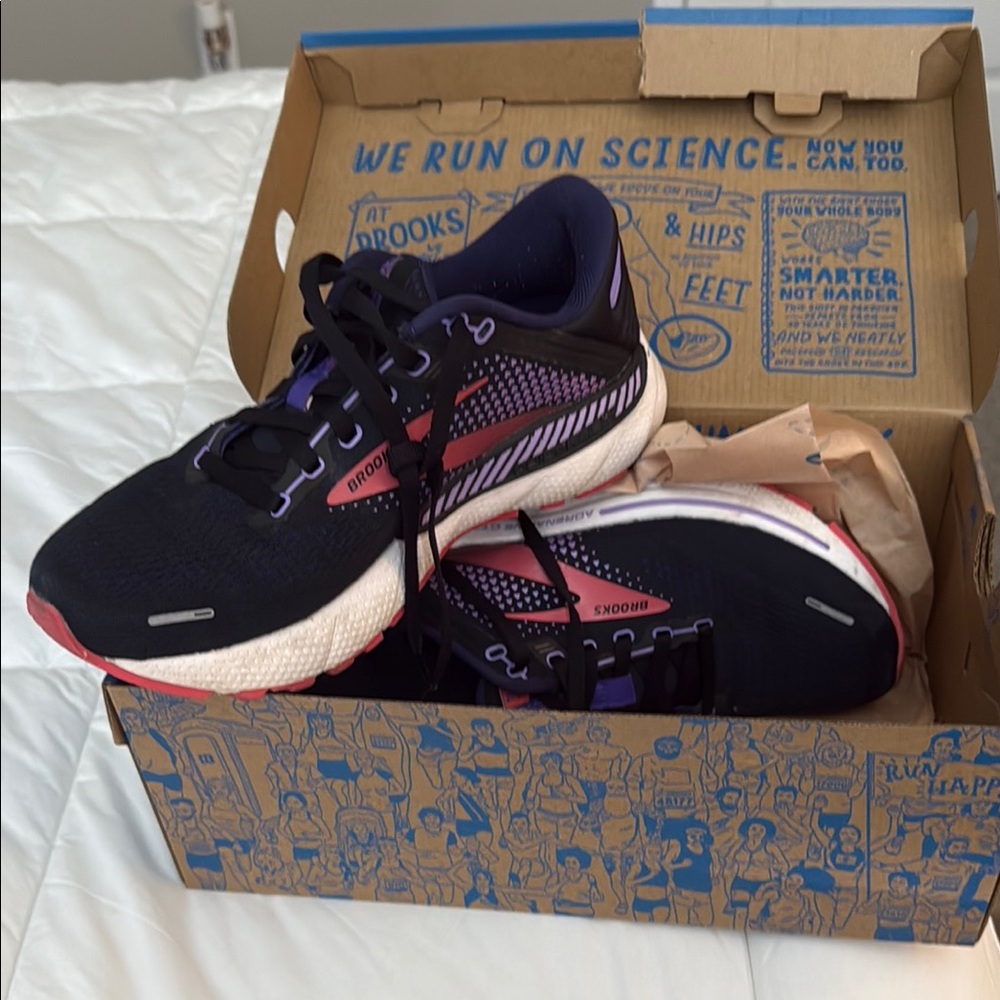 Brooks Black and Pink Running Shoes